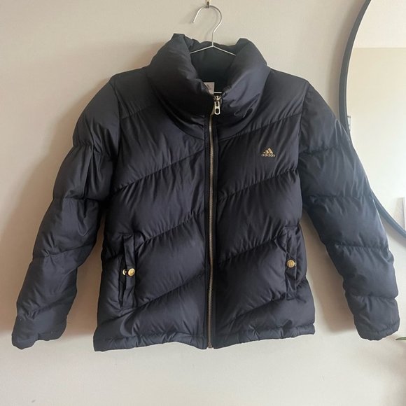Adidas Women’s Black Puffer Jacket with Gold Detailing - Picture 5 of 9